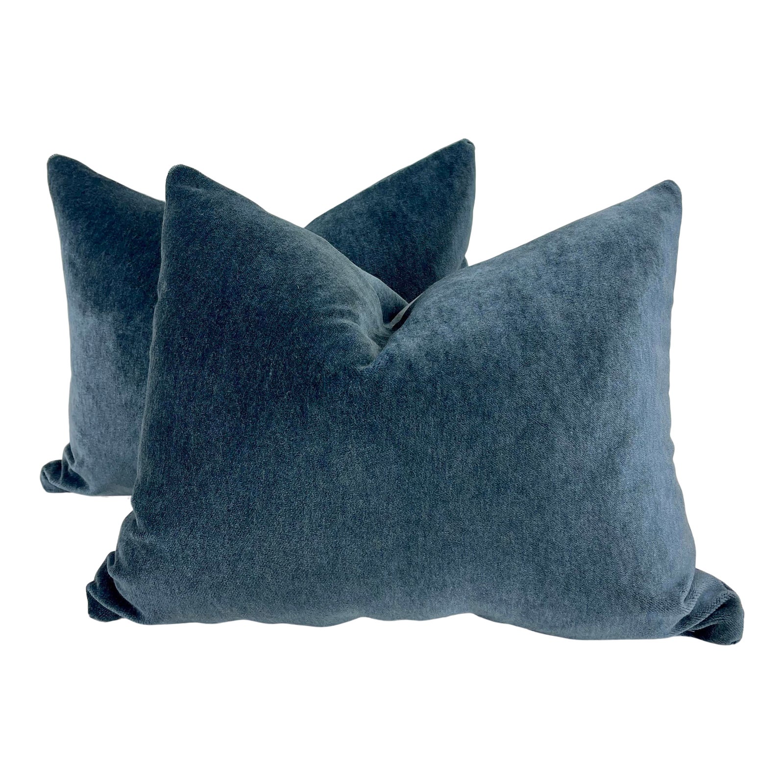 Holly Hunt Great Outdoors “New Fortune Velvet” in Beginner’s Luck 16