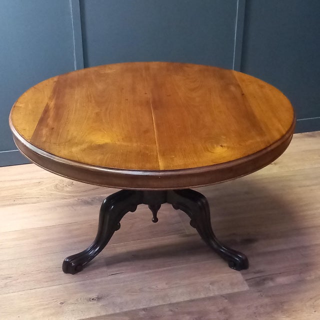 English Tilt-Top Coffee Table, 1840 For Sale - Image 4 of 9