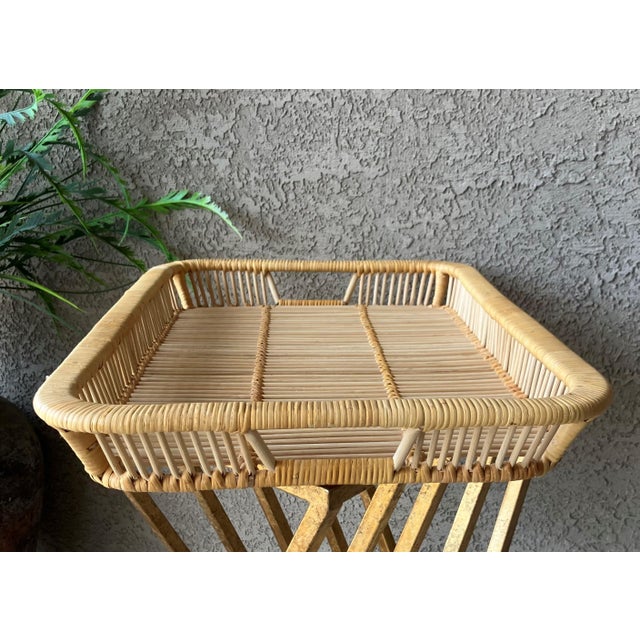 Albini-Inspired Mid 20th-Century Rattan Tray With Rounded Corners & Cut-Out Handles For Sale - Image 15 of 18