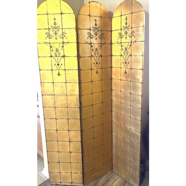 3 Panel 1960s Gilded Italian Screen For Sale - Image 14 of 17