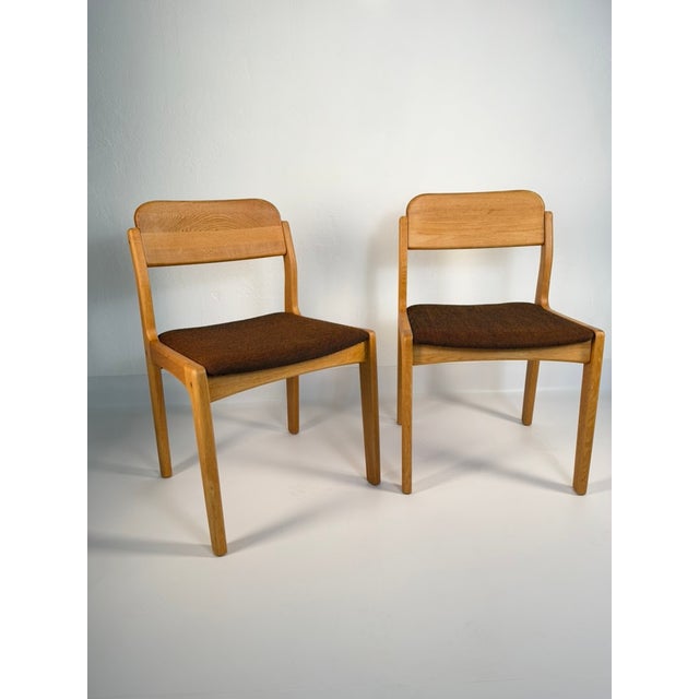 Dining Chairs in Oak by Henning Kjærnulf for Vejle Mobelfabrik, Denmark, 1960s, Set of 2 For Sale - Image 4 of 13