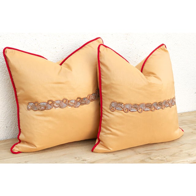 1990s Pair of Tara Zardozi-Embroidered Silk Pillow Covers For Sale - Image 5 of 9