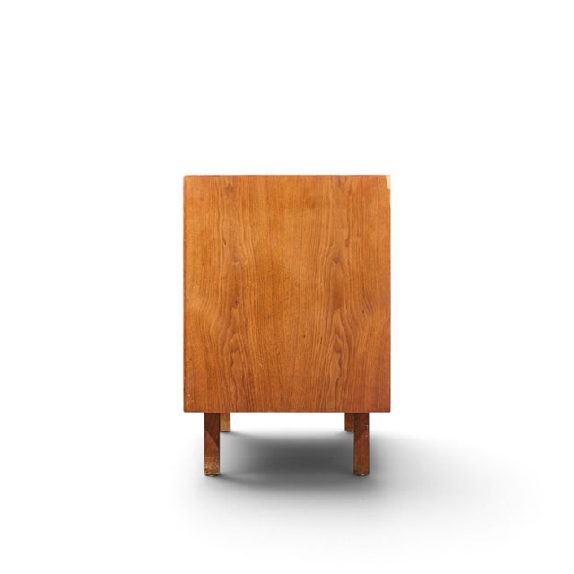 Jens Risom Jens Risom Mid Century Walnut Credenza For Sale - Image 4 of 9
