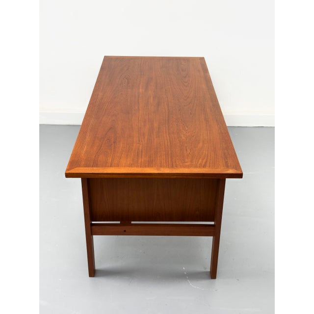 Mid-Century Modern Teak Desk by Svend Åge Madsen for Sigurd Hansen, 1960s For Sale - Image 14 of 18