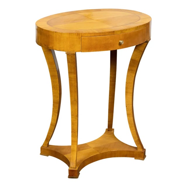 Biedermeier 19th Century Walnut Accent Table with Oval Top and Quarter Veneer For Sale