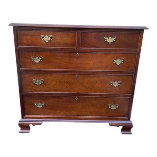 Mid 20th Century Vintage Chippendale Style Mahogany Chest of Drawers For Sale