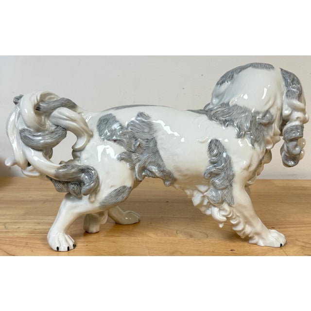 Large Dresden Porcelain Standing Toy Spaniel King Charles / Pekingese, 1900s For Sale In West Palm - Image 6 of 11