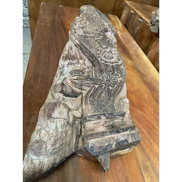 Mid-Century Modern Vintage Hand Carved Corbel Whitewash Wooden Architectural Corbel Bracket For Sale - Image 3 of 5