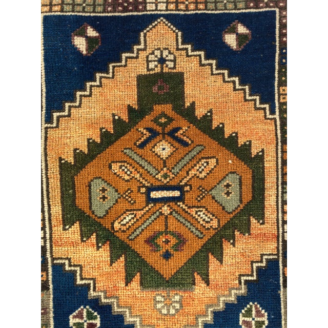 Tribal 1960s Oushak Hand-knotted Anatolian Rug For Sale - Image 3 of 6