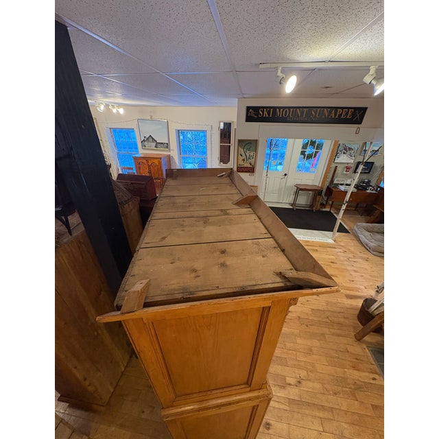 Late 19th Century Antique English Pine Linen Press W/5 Graduated Drawers For Sale - Image 5 of 8