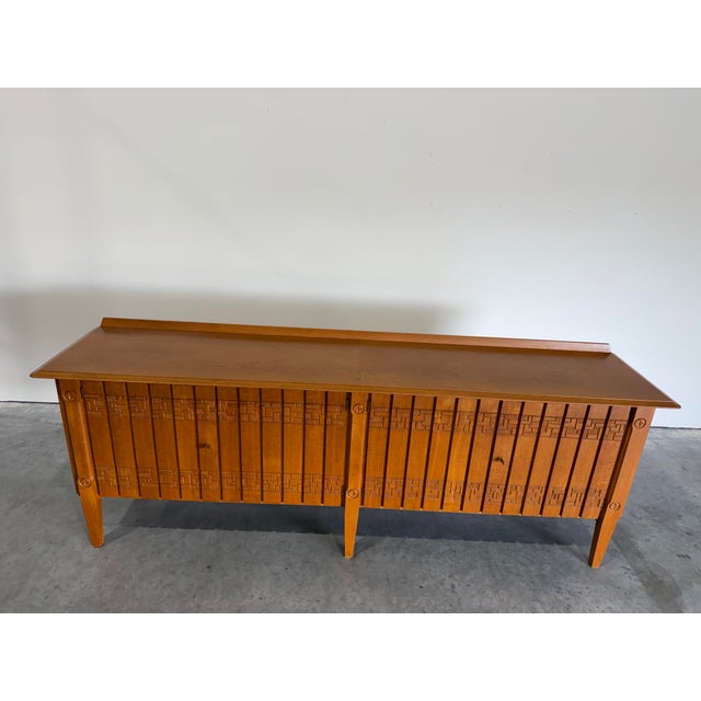 Guillerme et Chambron Mid Century Guillerme Et Chambron Style Carved Oak Sideboard For Sale - Image 4 of 15