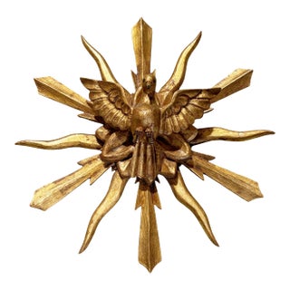 European Wooden Dove Sunburst the Holy Spirit 15.25" Diameter For Sale