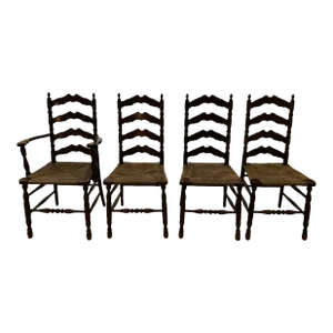 1930s Vintage Maple Ladder Back French Country Farmhouse Chairs With Rush Seats - Set of 4
