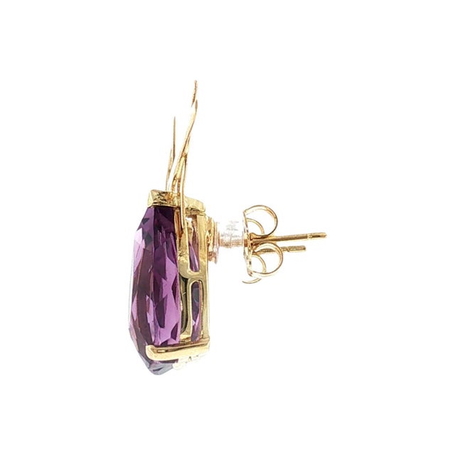 Contemporary Late 20th-Century 14k Yellow Gold Pearshape Amethyst X Top Pierced Earrings, Pair For Sale - Image 3 of 5