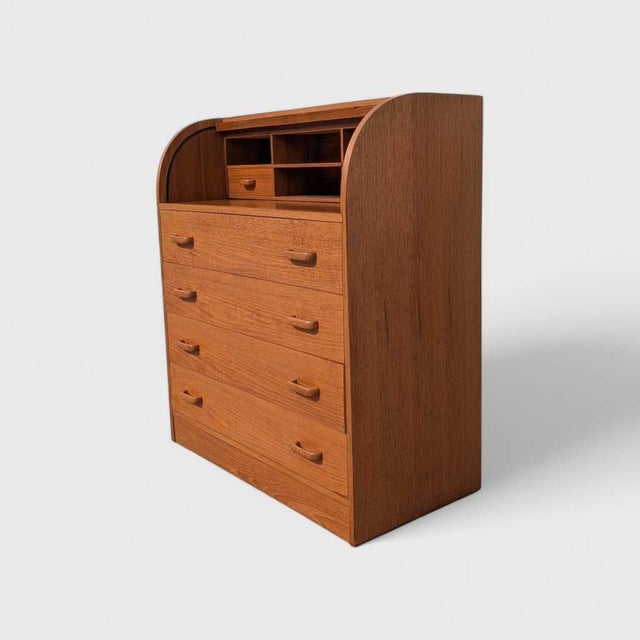 Mid-Century Danish Teak Roll-Top Desk by Egon Ostergaard, 1970s For Sale In Los Angeles - Image 6 of 17