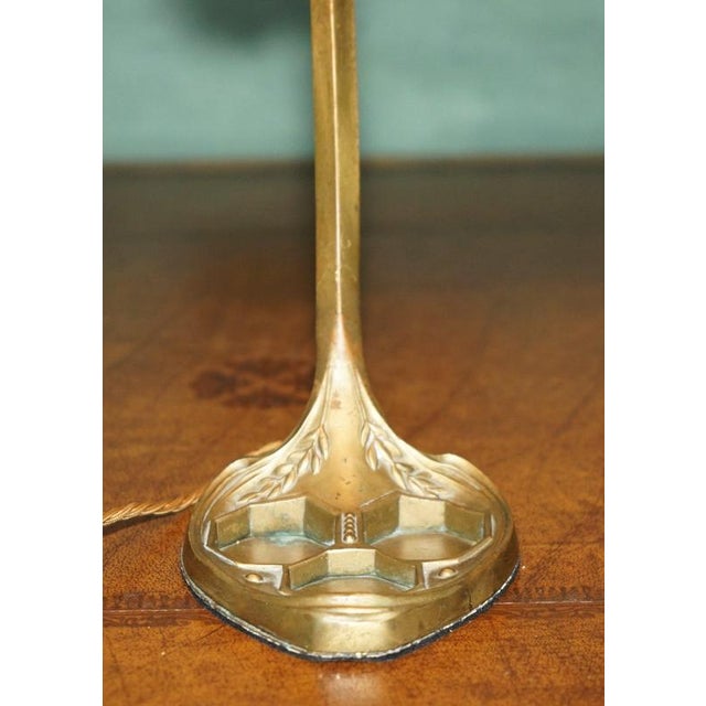 Antique French Art Nouveau Brass and Shell Table Lamp by Louis Majorelle, 1900 For Sale - Image 13 of 18