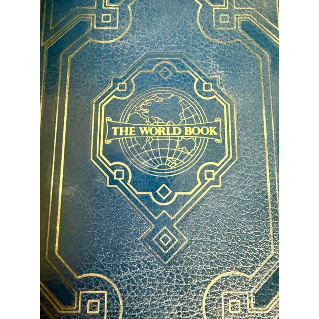 American 1988 Complete World Book Encyclopedia 24 Volume Set With Dictionary in Navy Blue & Gold For Sale - Image 3 of 9