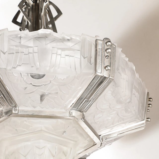 1930s Art Deco Skyscraper Style Chandelier in Silvered Bronze & Frosted Glass by Hugue For Sale - Image 5 of 12