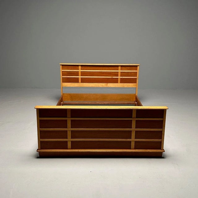 Paul Frankl, Rare Station Wagon Full Bedframe, Mahogany, Maple, Usa, 1950s For Sale In New York - Image 6 of 12