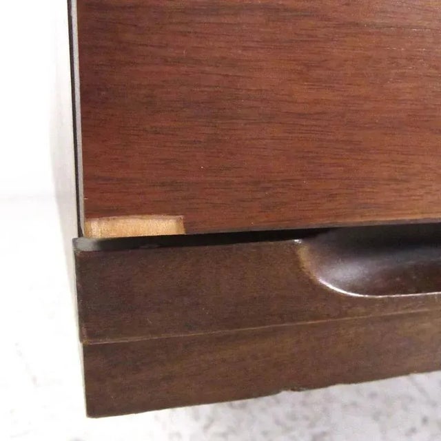 1960s 1960s Mid-Century Bedroom Dresser For Sale - Image 5 of 10