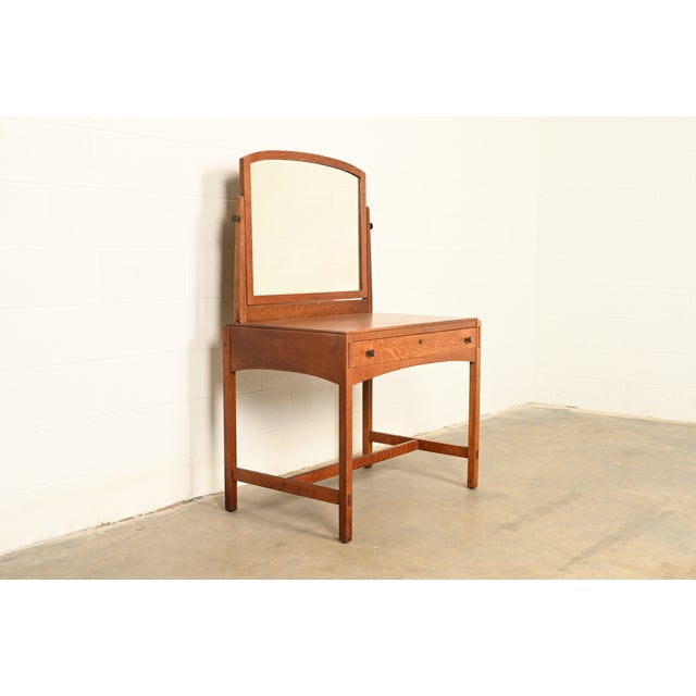 Mission Limbert Antique Mission Oak Arts & Crafts Vanity or Dressing Table With Mirror, Circa 1910 For Sale - Image 3 of 18