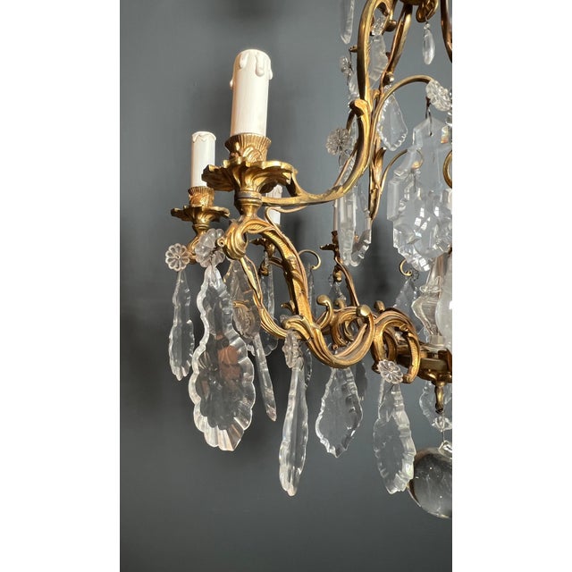 1900s Louis XV style crystal and bronze chandelier For Sale - Image 9 of 12