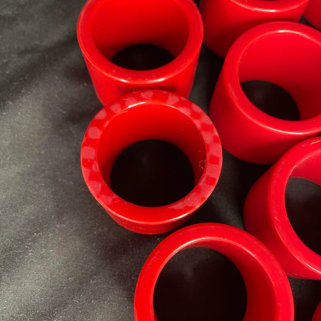1990s Red Plastic Napkin Rings- Set of 6 For Sale In Columbia, SC - Image 6 of 7