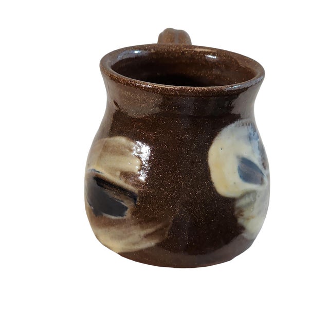 Folk Art 1980s Mary Louise Hudson Vickery Creamer and Saucer Pair For Sale - Image 3 of 11