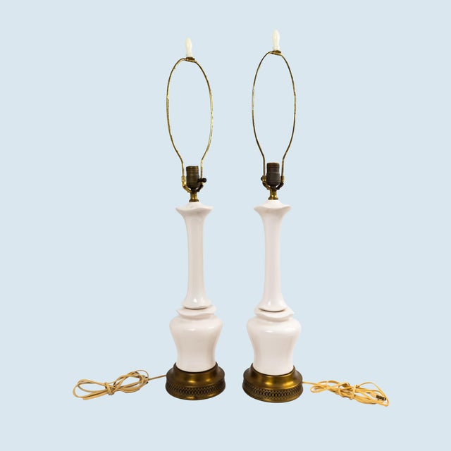 Off-white Vintage Ceramic Chinoiserie Lamp Bases - A Pair For Sale - Image 8 of 18