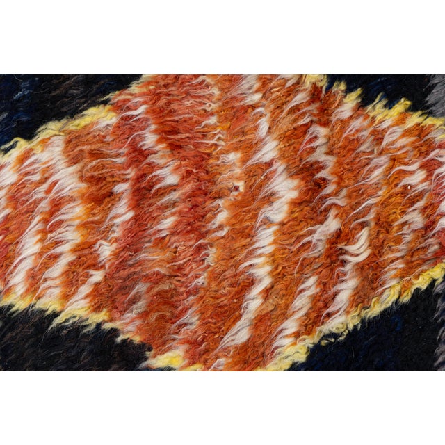 Modern Moroccan Style Hand-Knotted Wool Area Rug With Geometric Diamond Motif For Sale - Image 4 of 12