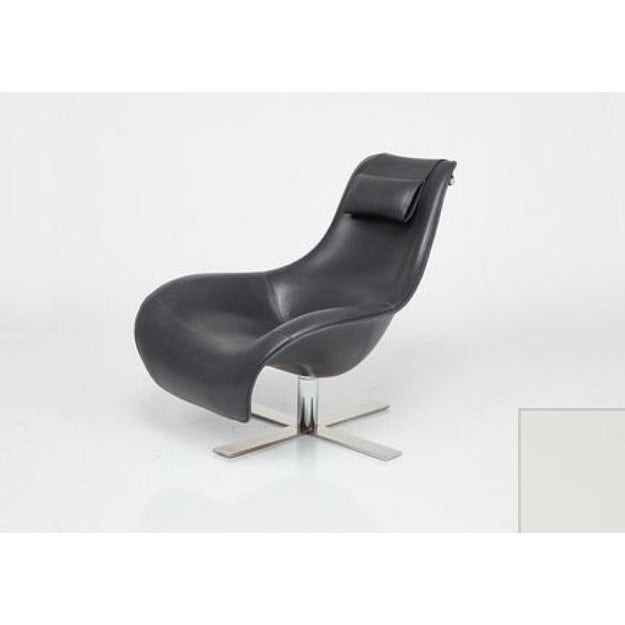 Pair of "Mart" Leather Lounge Chairs Attributed to Antonio Citterio for B&b Italia For Sale - Image 12 of 18