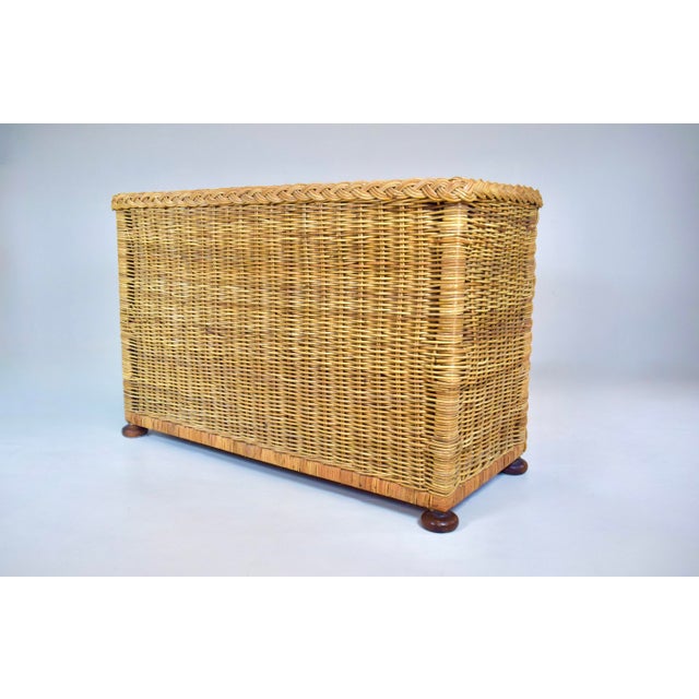 1950s Vintage Coastal Braided Woven Rattan Chest of Drawers With Walnut Bun Feet For Sale - Image 10 of 12