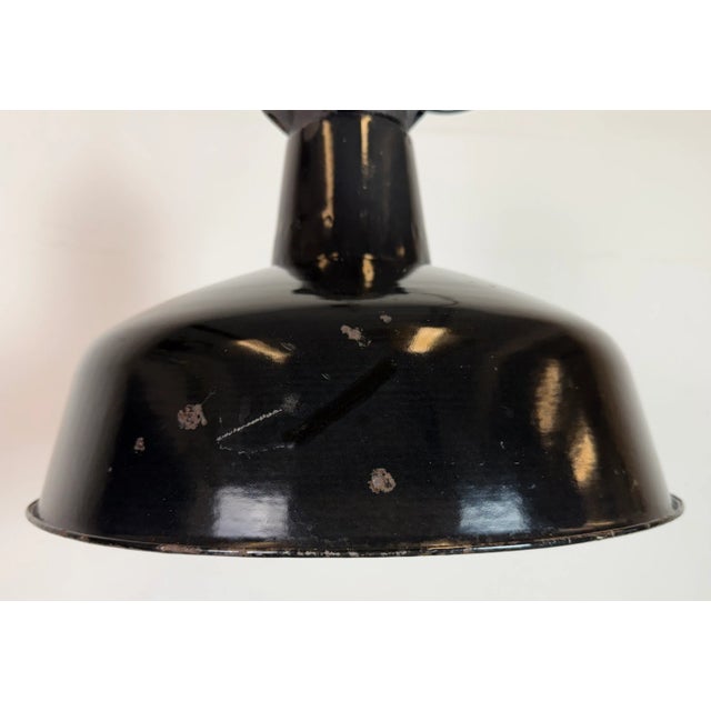Industrial Black Enamel Factory Lamp with Cast Iron Top from Elektrosvit, 1950s For Sale - Image 4 of 18