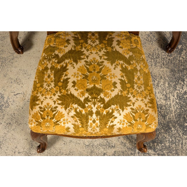Set of 8 Early 20th Century French Louis XV Style Walnut Dining Chairs For Sale - Image 4 of 18