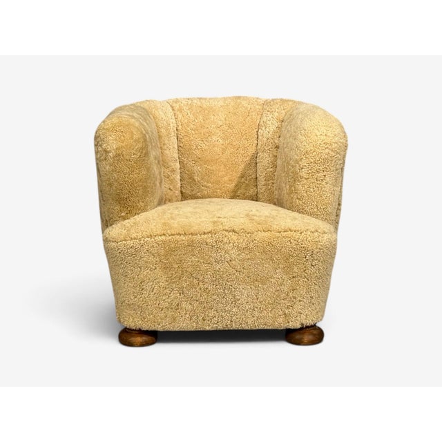 1930s Danish Modern, Banana Style Tub Chair, Beech, Honey Sheepskin, Denmark, 1930s For Sale - Image 5 of 13