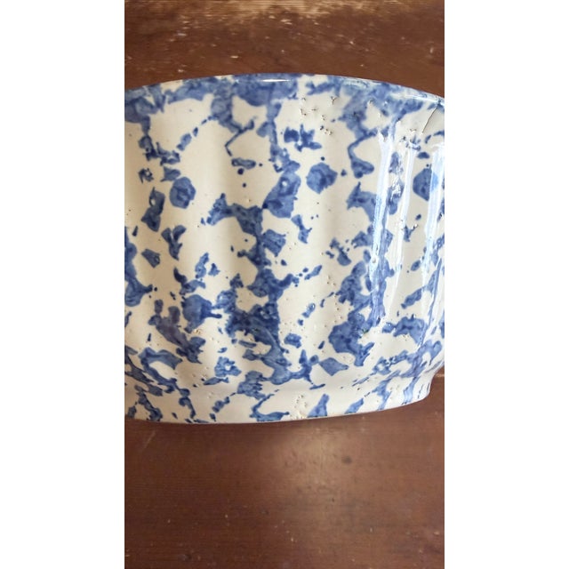 Farmhouse Antique American Blue & White Spongeware Bowl, Circa 1890–1900 For Sale - Image 3 of 14