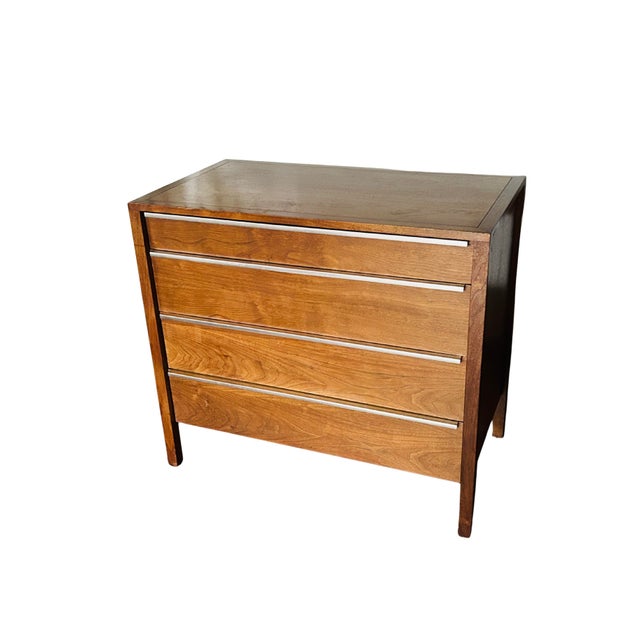 Wood Vintage John Stuart Mid-Century Modern Walnut Four-Drawer Dresser by John Stuart – Walnut Chest With Steel Edge Pulls, Circa 1970s For Sale - Image 7 of 18