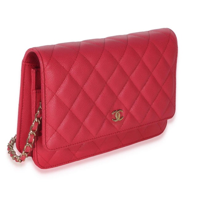 Contemporary Dark Pink Quilted Caviar Wallet On Chain For Sale - Image 3 of 10