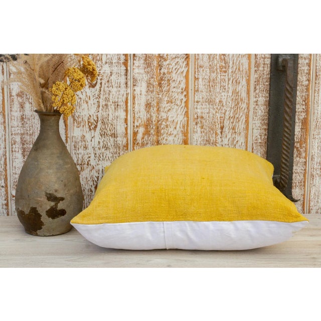 Early 21st Century Dinesh Organic Silk Pillow For Sale - Image 5 of 8