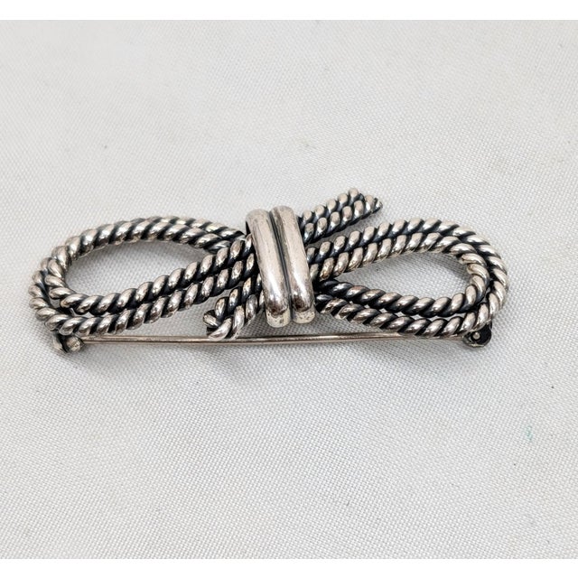 Mid-Century Modern Vintage Signed Napier Silvertone Rope Bow Brooch For Sale - Image 3 of 7