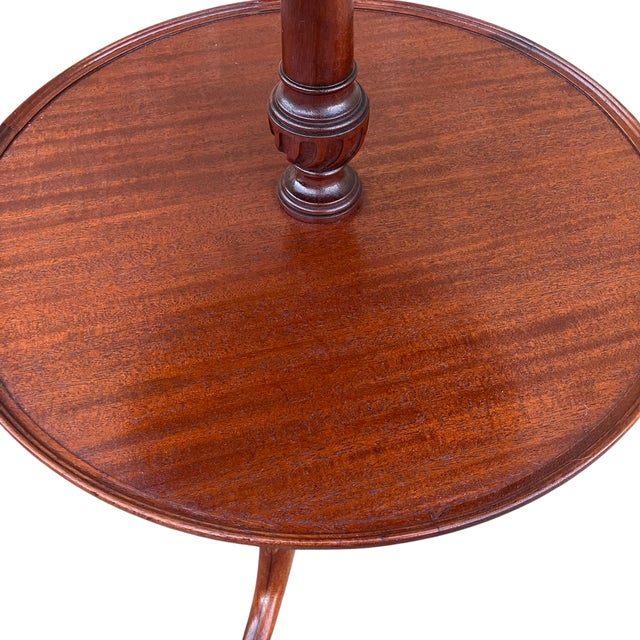 1940s Vintage Mahogany Two Tier Round Dumbwaiter Table – 1940s Regency Style Claw Foot For Sale - Image 5 of 11