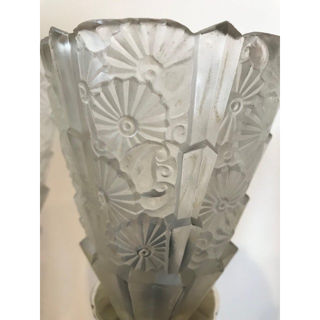 Early 20th Century French Art Deco Floral Table Lamp For Sale - Image 5 of 12