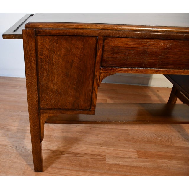1930s Mission Arts & Crafts Solid Tiger Oak Office Writing Desk / Library Table For Sale - Image 13 of 16