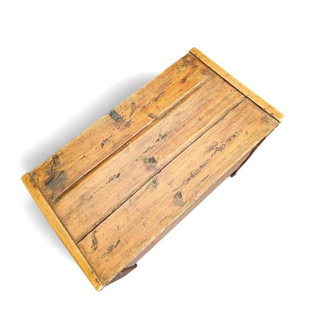 Blanket Storage Chest in Pine Wood For Sale - Image 13 of 14