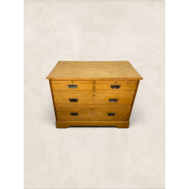 English Early 20th Century Antique English Pine Chest of Drawers For Sale - Image 3 of 8
