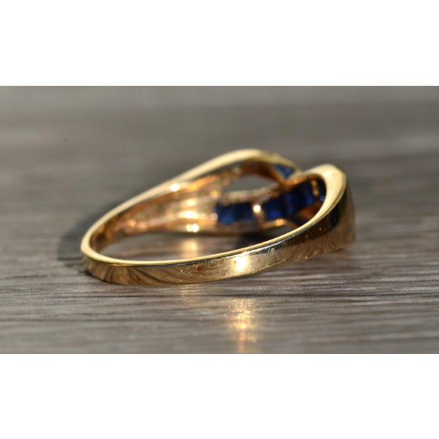 The Lobelville: Ladies Yellow Gold Diamond and Sapphire Crossover Ring For Sale In Philadelphia - Image 6 of 10