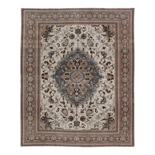 Antique Persian Tabriz Rug With Medallion and Curvilinear Design 9'5 X 12'6 For Sale
