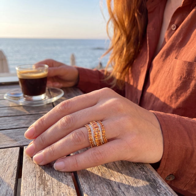 Late 20th-Century 14k Yellow Gold Spessartite Garnet, Citrene and Diamond Ring, Size 8 For Sale - Image 4 of 4