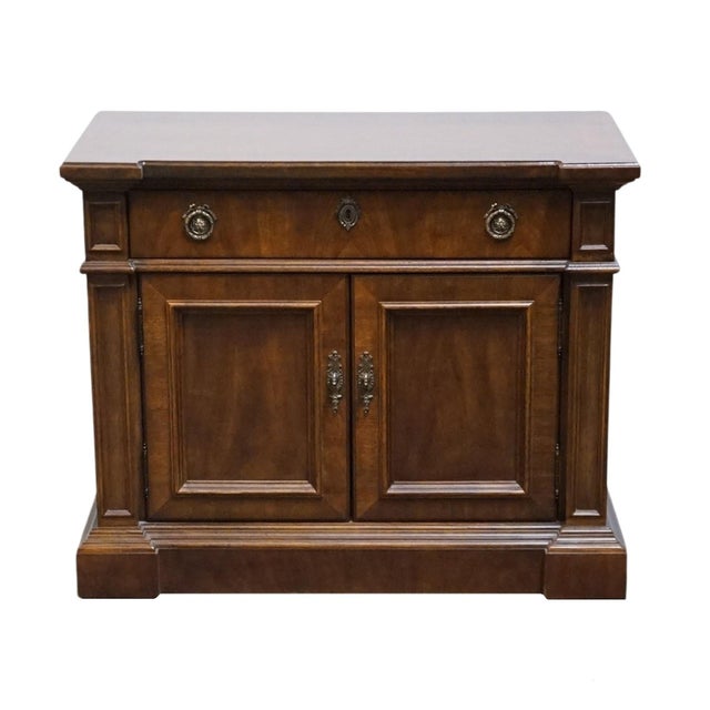 Italian Thomasville Furniture Grand Classic Collection Italian Provincial 30" Cabinet Nightstand 15711-820 For Sale - Image 3 of 14