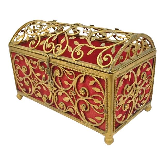 Late 20th Century Vintage Hollywood Regency Style Gold Gilt Metal Red Jewelry Trinket Storage Box For Sale